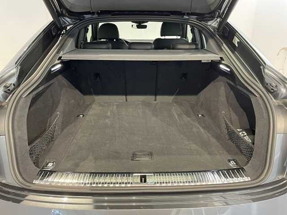 Audi e-tron Sportback usata a Ravenna (11)