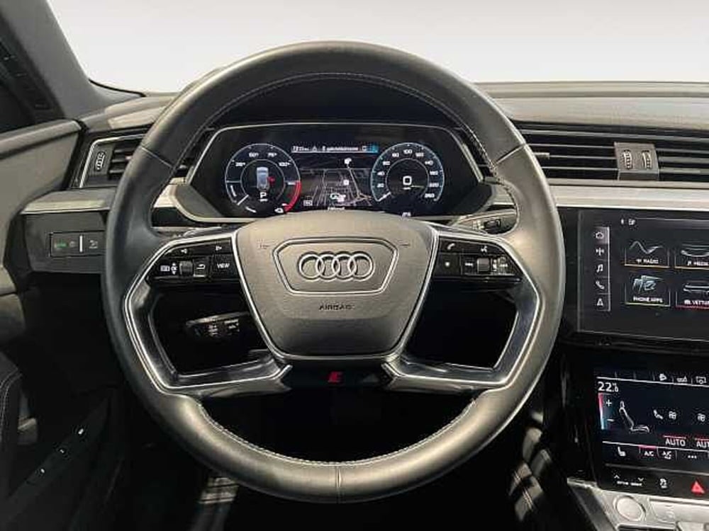 Audi e-tron Sportback usata a Ravenna (12)