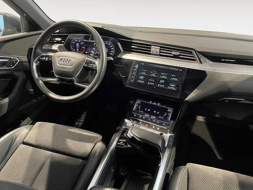 Audi e-tron Sportback usata a Ravenna (7)