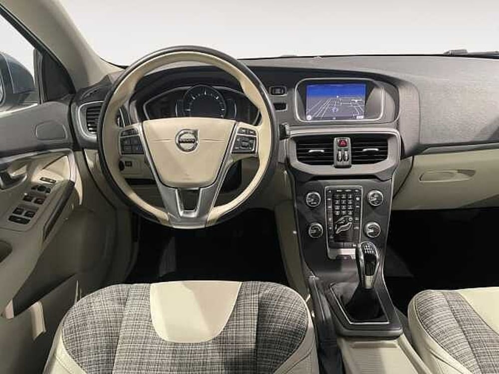 Volvo V40 usata a Ravenna (8)
