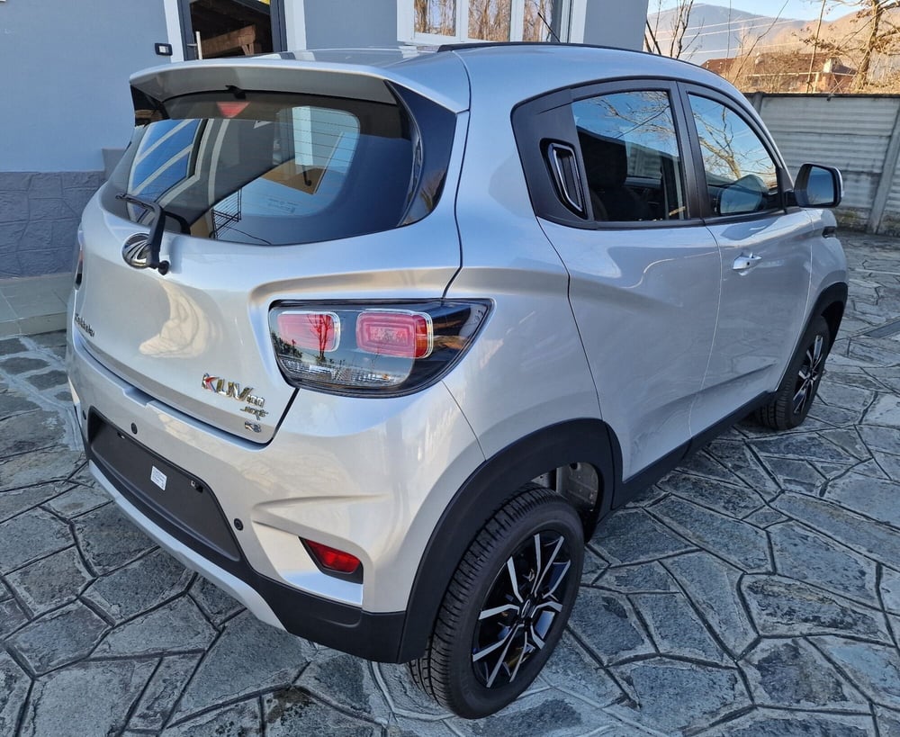 Mahindra KUV100 nuova a Torino (3)