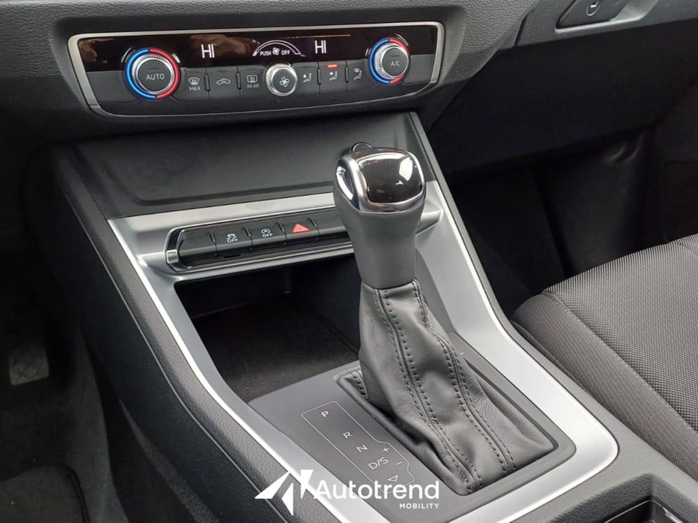 Audi Q3 usata a Bari (13)