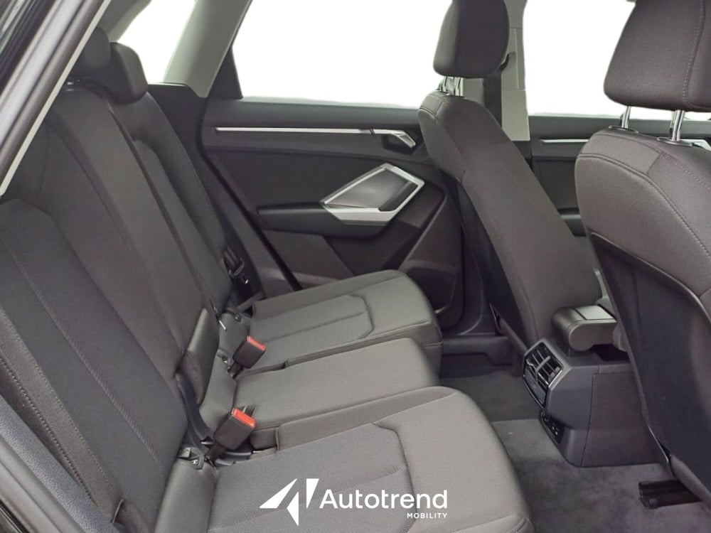 Audi Q3 usata a Bari (15)