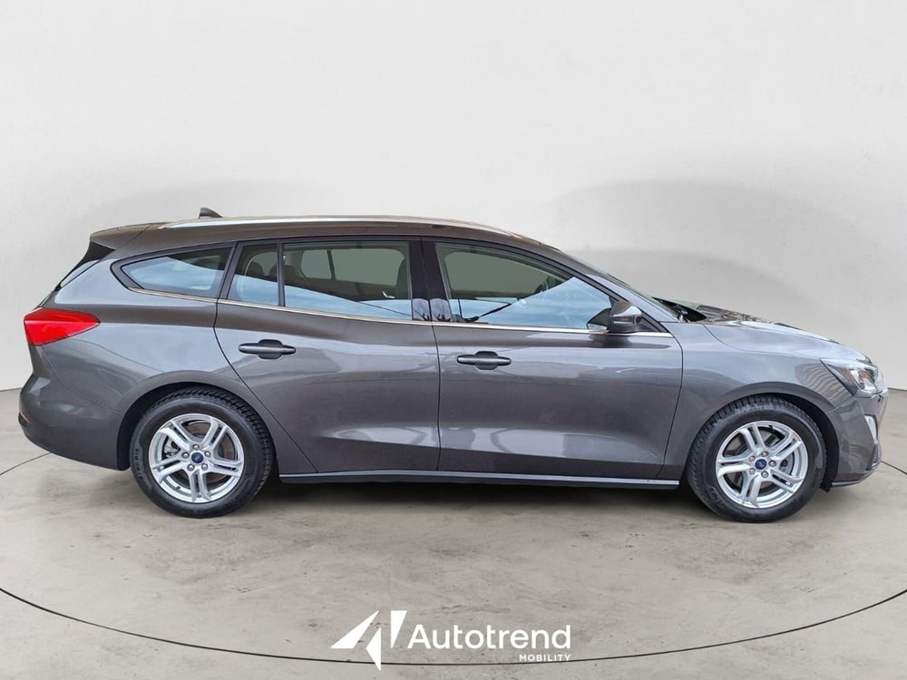 Ford Focus Station Wagon usata a Bari (5)