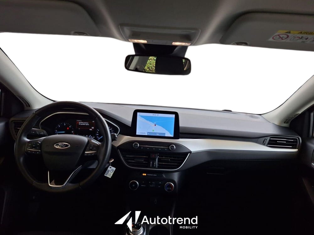 Ford Focus Station Wagon usata a Bari (8)
