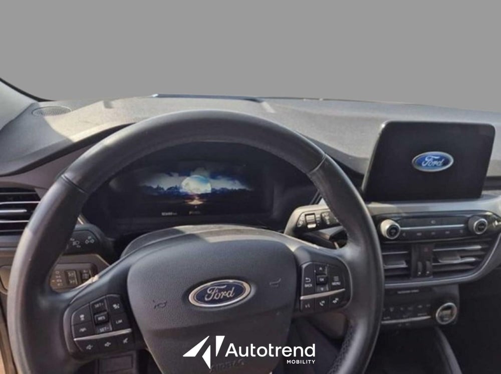 Ford Kuga usata a Bari (4)