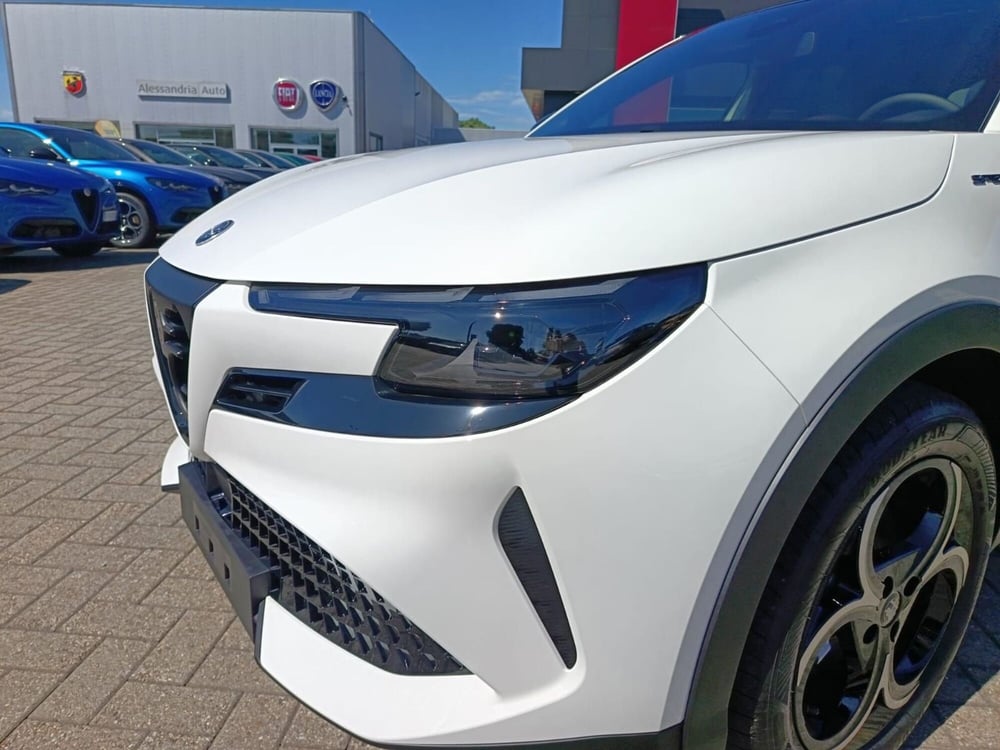 Alfa Romeo Junior nuova a Alessandria (11)