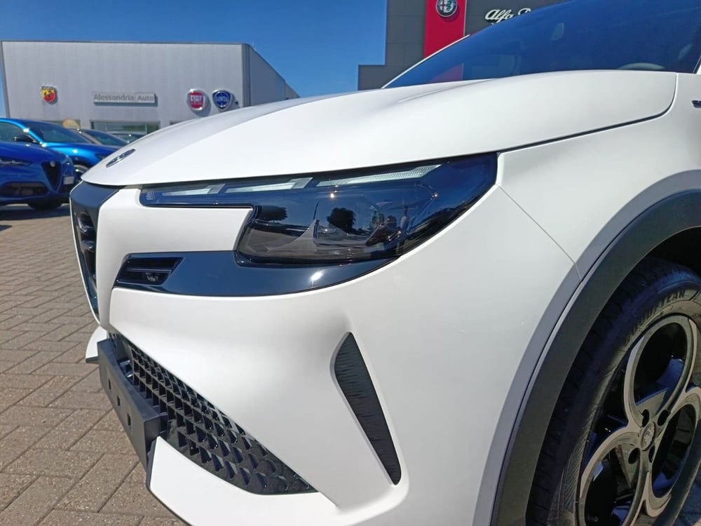 Alfa Romeo Junior nuova a Alessandria (12)