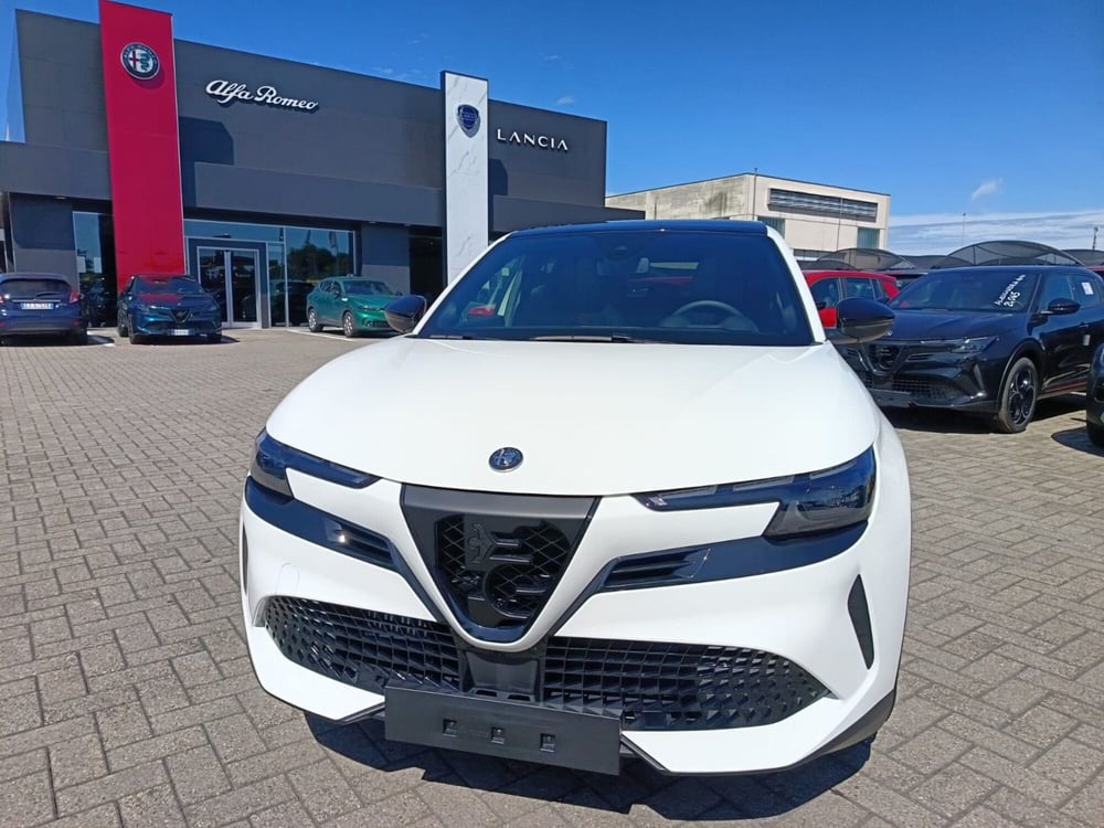Alfa Romeo Junior nuova a Alessandria (2)