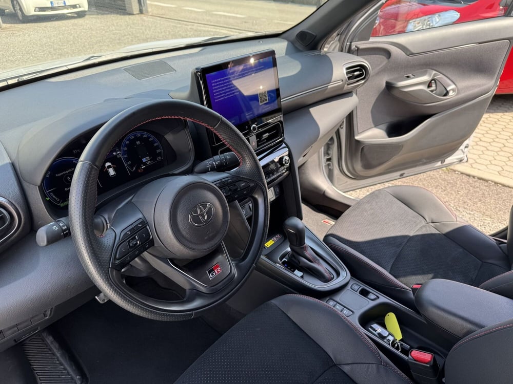 Toyota Yaris Cross usata a Como (10)