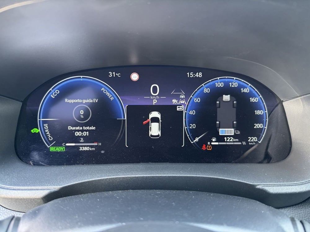 Toyota Yaris Cross usata a Como (11)
