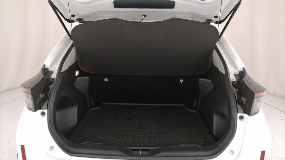 Toyota Yaris Cross usata a Roma (10)