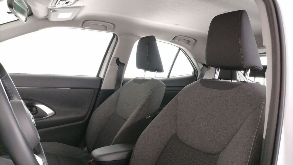 Toyota Yaris Cross usata a Roma (12)