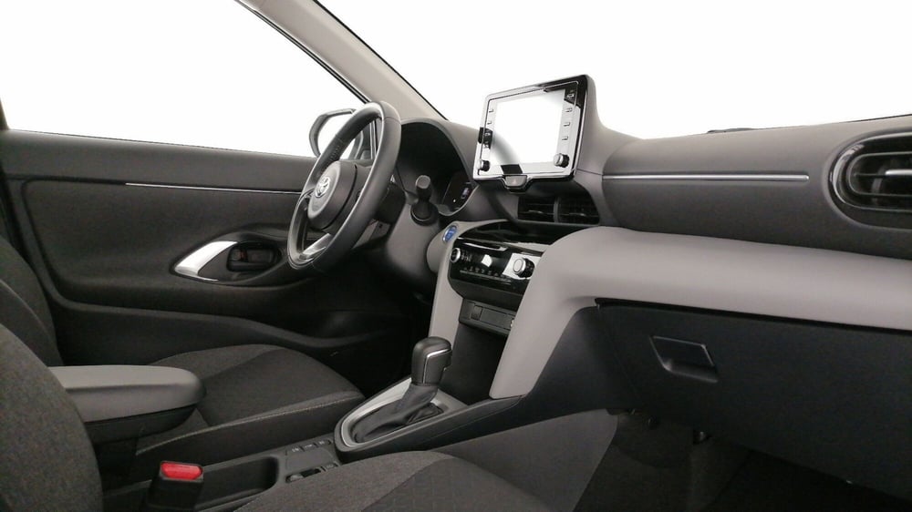 Toyota Yaris Cross usata a Roma (7)