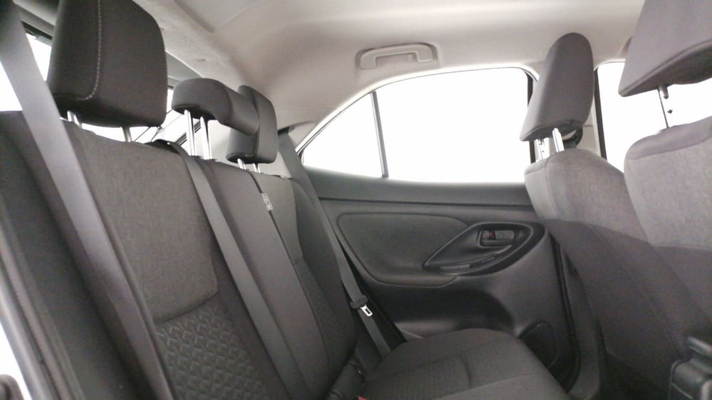 Toyota Yaris Cross usata a Roma (8)