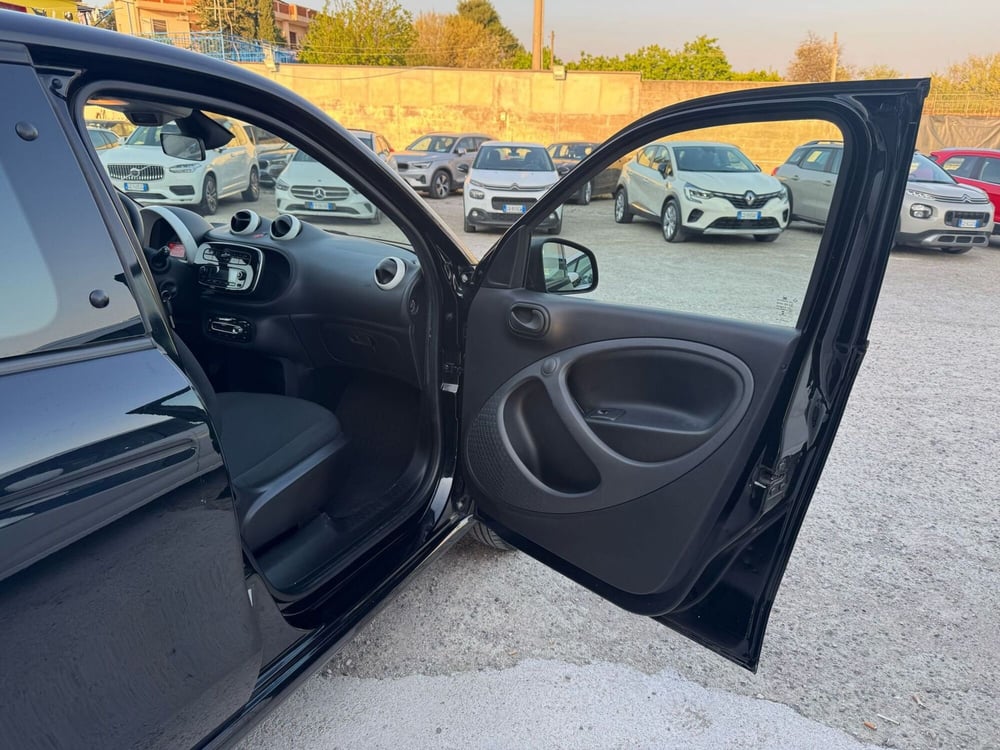 smart forfour usata a Salerno (19)