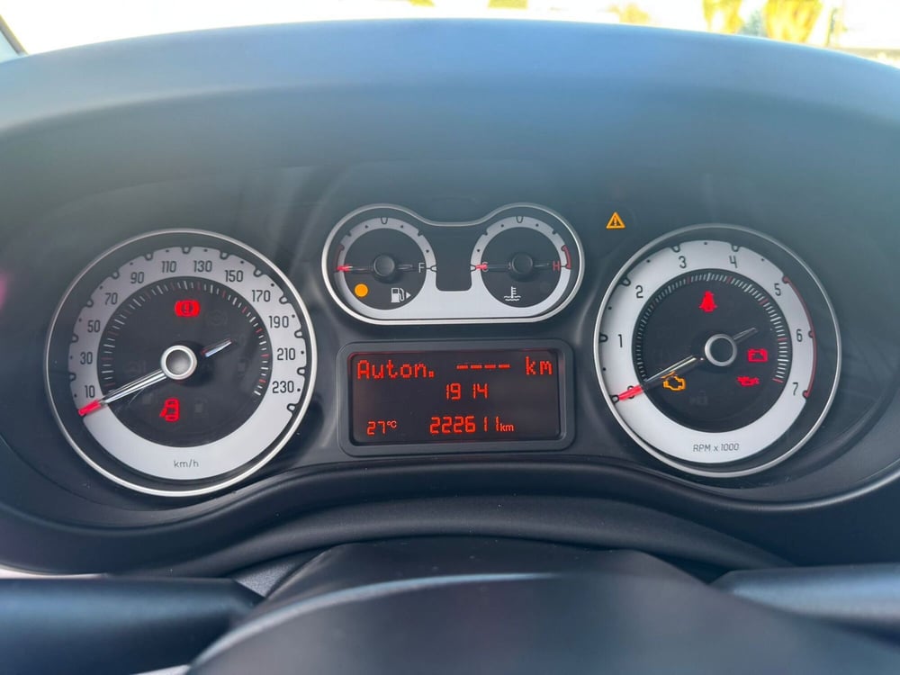 Fiat 500L usata a Salerno (14)