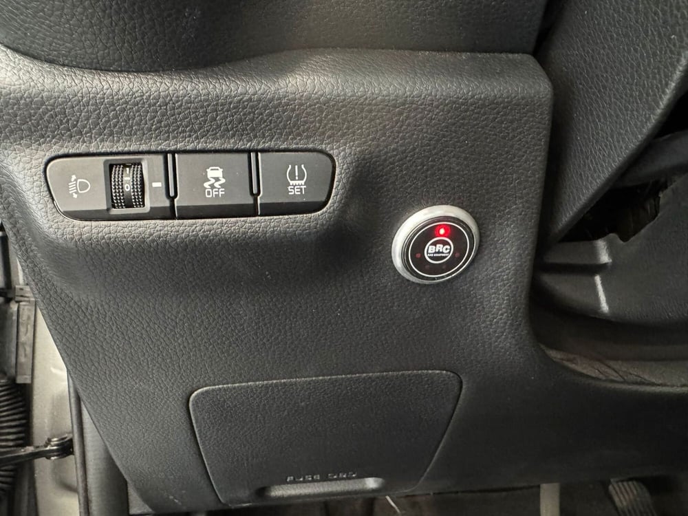Kia Picanto usata a Napoli (9)