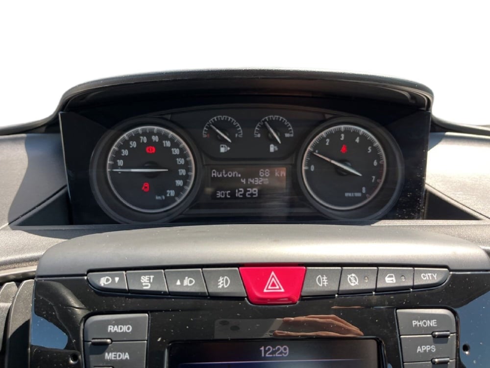 Lancia Ypsilon usata a Torino (12)