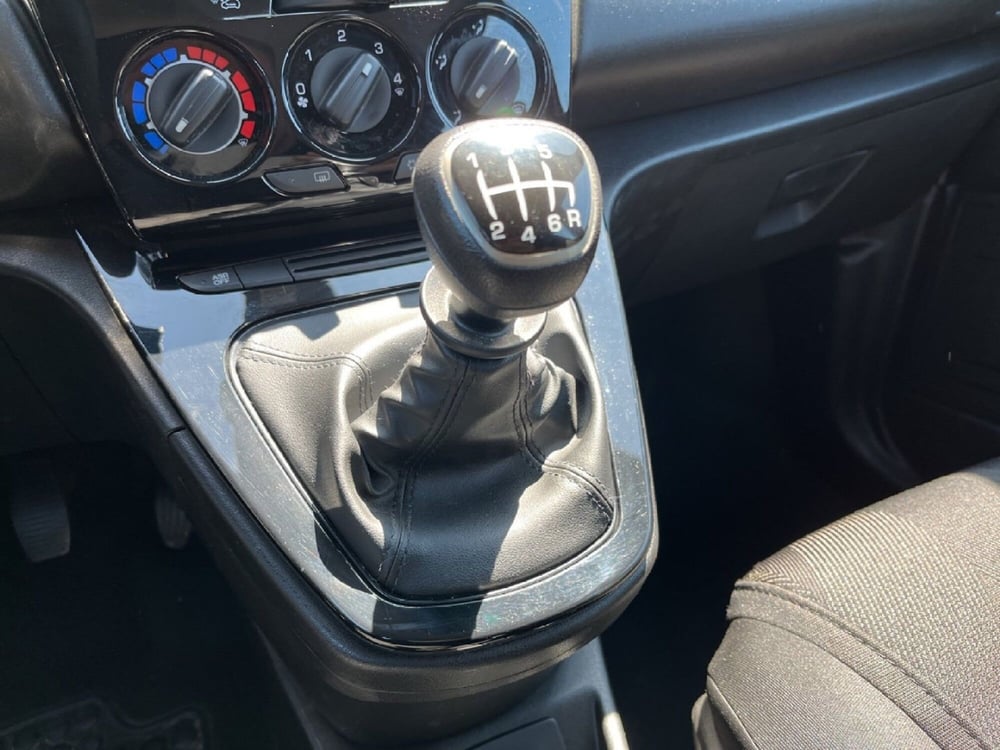 Lancia Ypsilon usata a Torino (14)