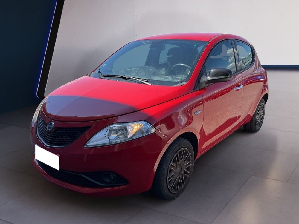 Lancia Ypsilon usata a Torino (2)