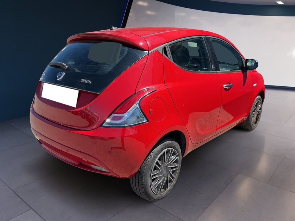 Lancia Ypsilon usata a Torino (4)