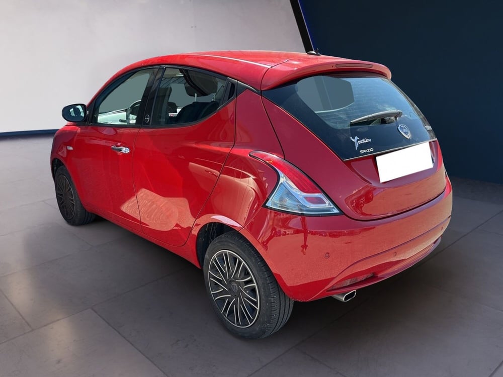 Lancia Ypsilon usata a Torino (5)