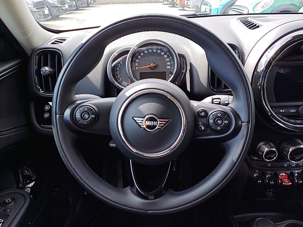 MINI Mini Countryman usata a Genova (15)