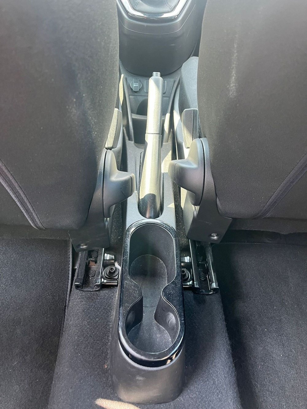 Lancia Ypsilon usata a Milano (18)