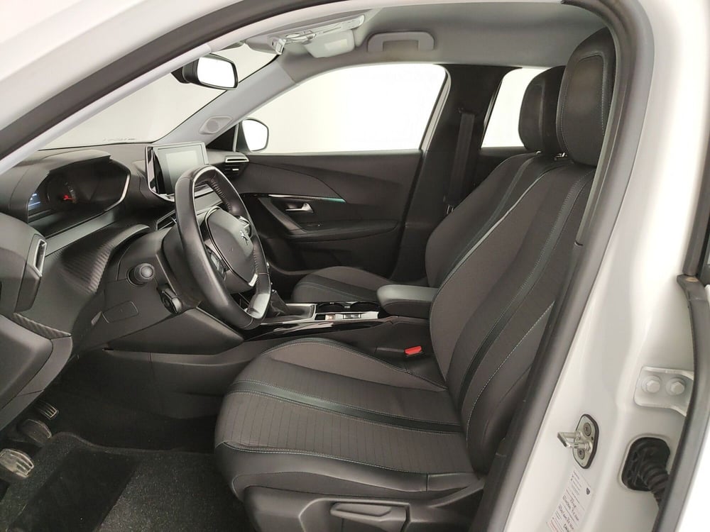 Peugeot 2008 usata a Caserta (16)