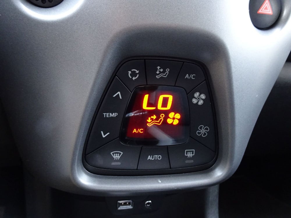 Toyota Aygo usata a Treviso (18)
