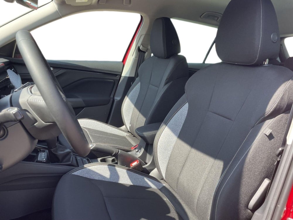 Skoda Kamiq nuova a Prato (8)