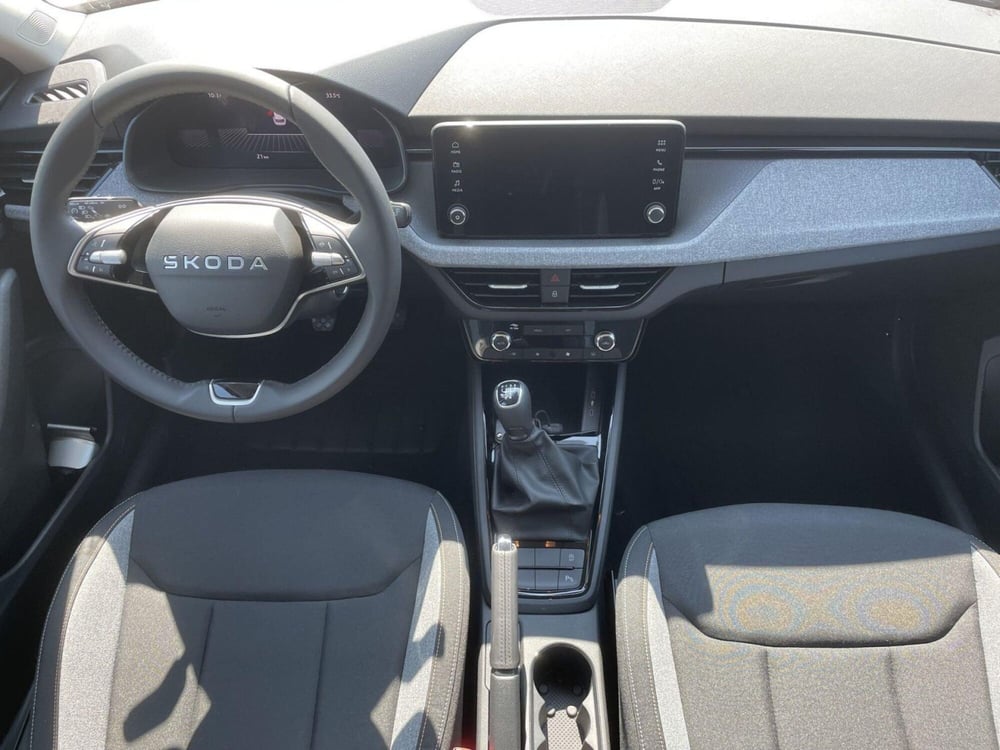 Skoda Kamiq nuova a Prato (9)