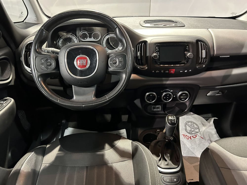 Fiat 500L usata a Milano (10)