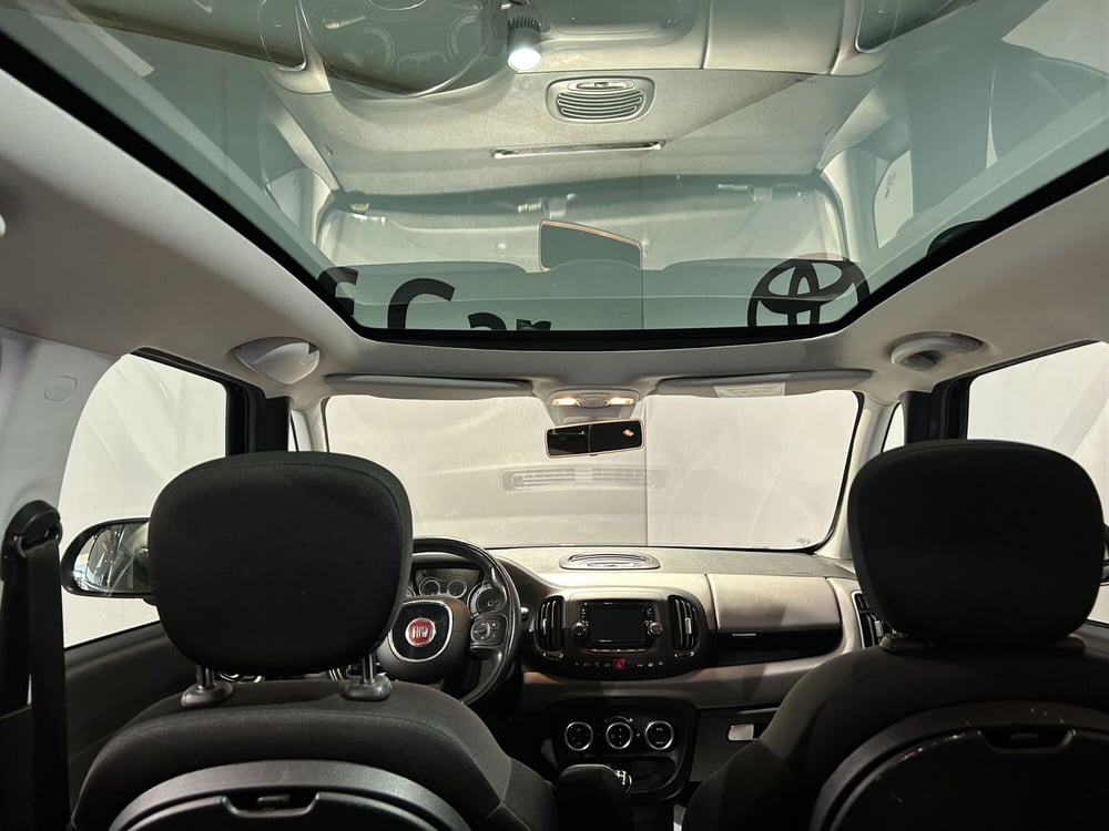 Fiat 500L usata a Milano (14)