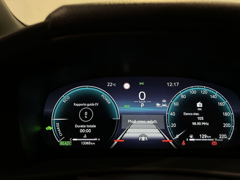 Toyota Toyota C-HR usata a Milano (8)