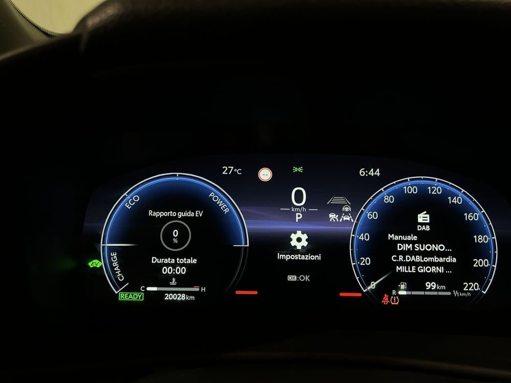 Toyota Toyota C-HR usata a Milano (9)