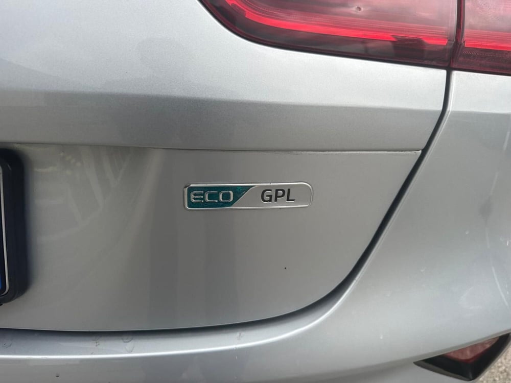 Kia XCeed usata a Napoli (10)