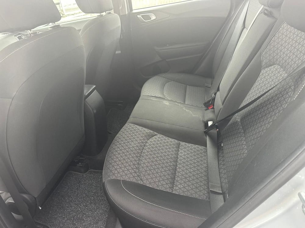 Kia XCeed usata a Napoli (12)
