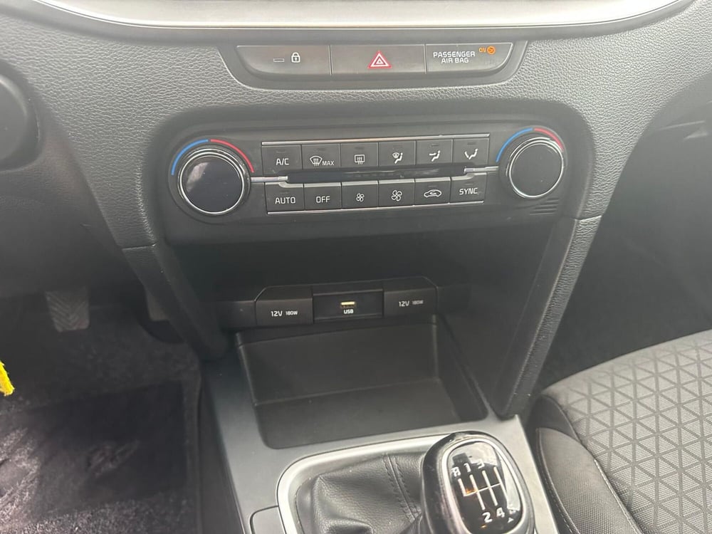 Kia XCeed usata a Napoli (15)