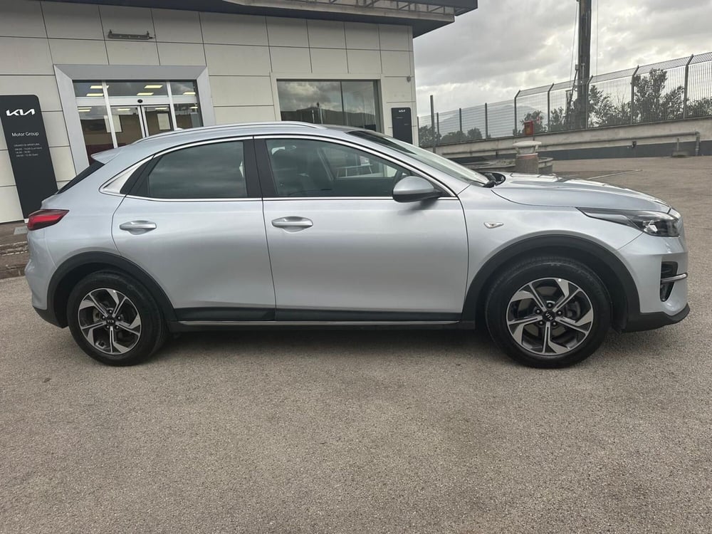 Kia XCeed usata a Napoli (4)