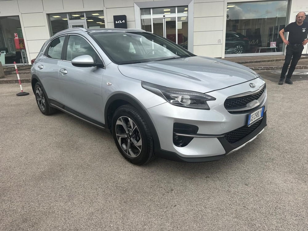 Kia XCeed usata a Napoli (9)
