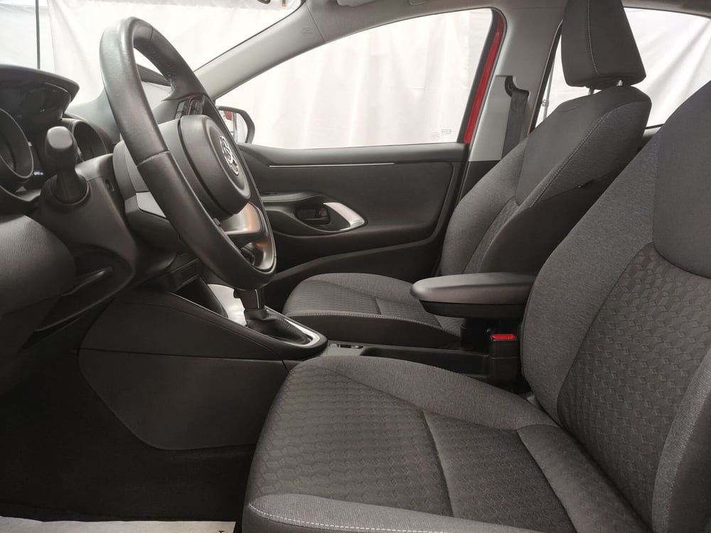 Toyota Yaris usata a Roma (14)