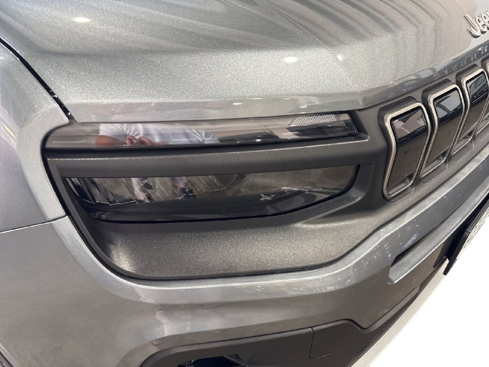 Jeep Avenger nuova a Agrigento (9)