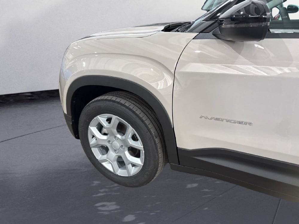 Jeep Avenger nuova a Agrigento (12)