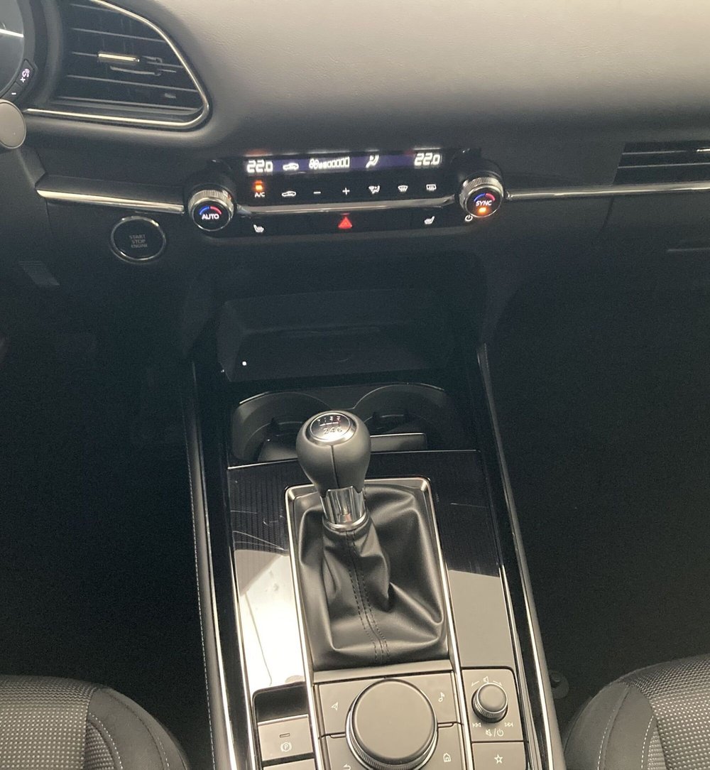 Mazda CX-30 nuova a Pavia (13)