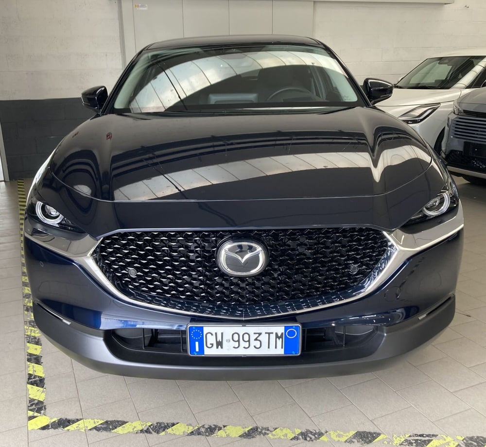 Mazda CX-30 nuova a Pavia (5)