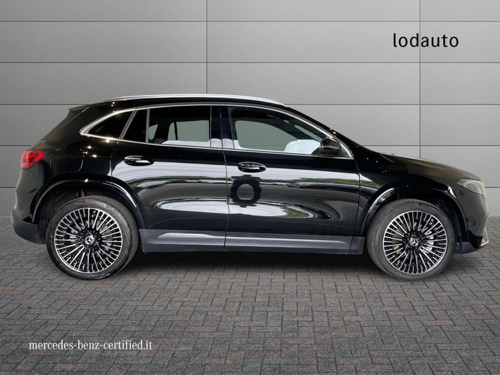 Mercedes-Benz EQA usata a Bergamo (5)