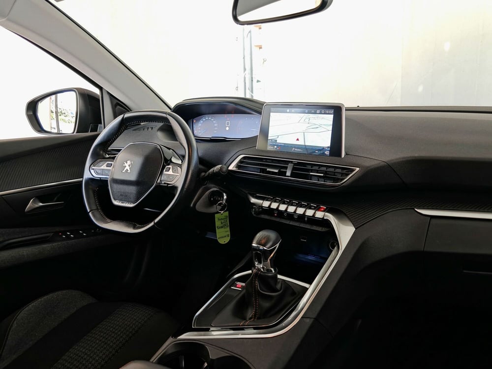 Peugeot 3008 usata a Palermo (9)