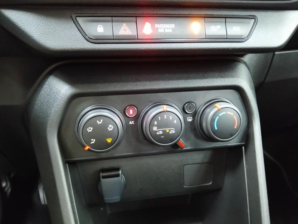 Dacia Sandero usata a Como (17)